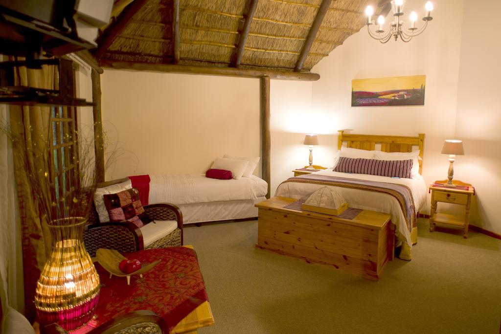 The Willows Guesthouse Bloemfontein Exteriör bild