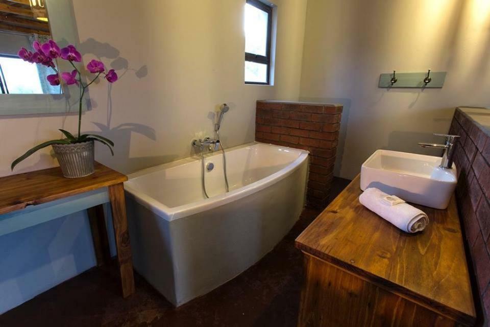 The Willows Guesthouse Bloemfontein Exteriör bild